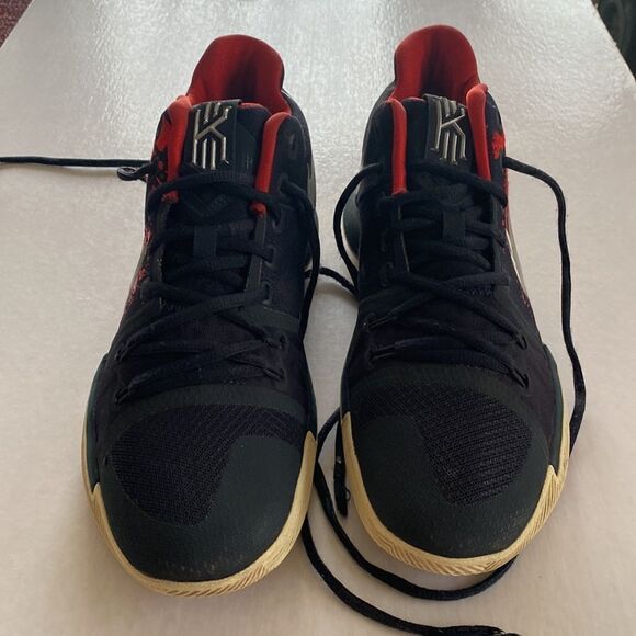 NIKE KYRIE 3 “Samurai” 852395-900 Black Red Shoes Size 10 main image 7